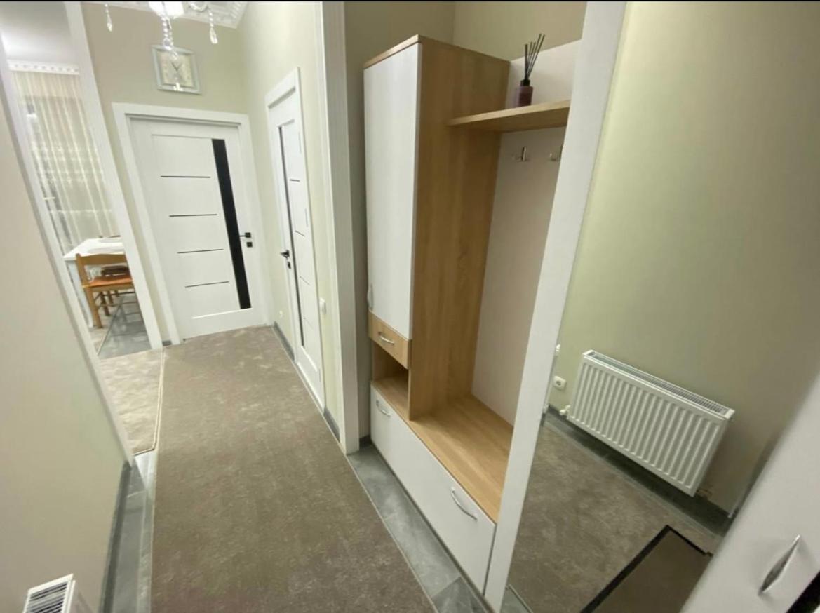 Luxury Oasis Flat Apartment Кишинев Екстериор снимка