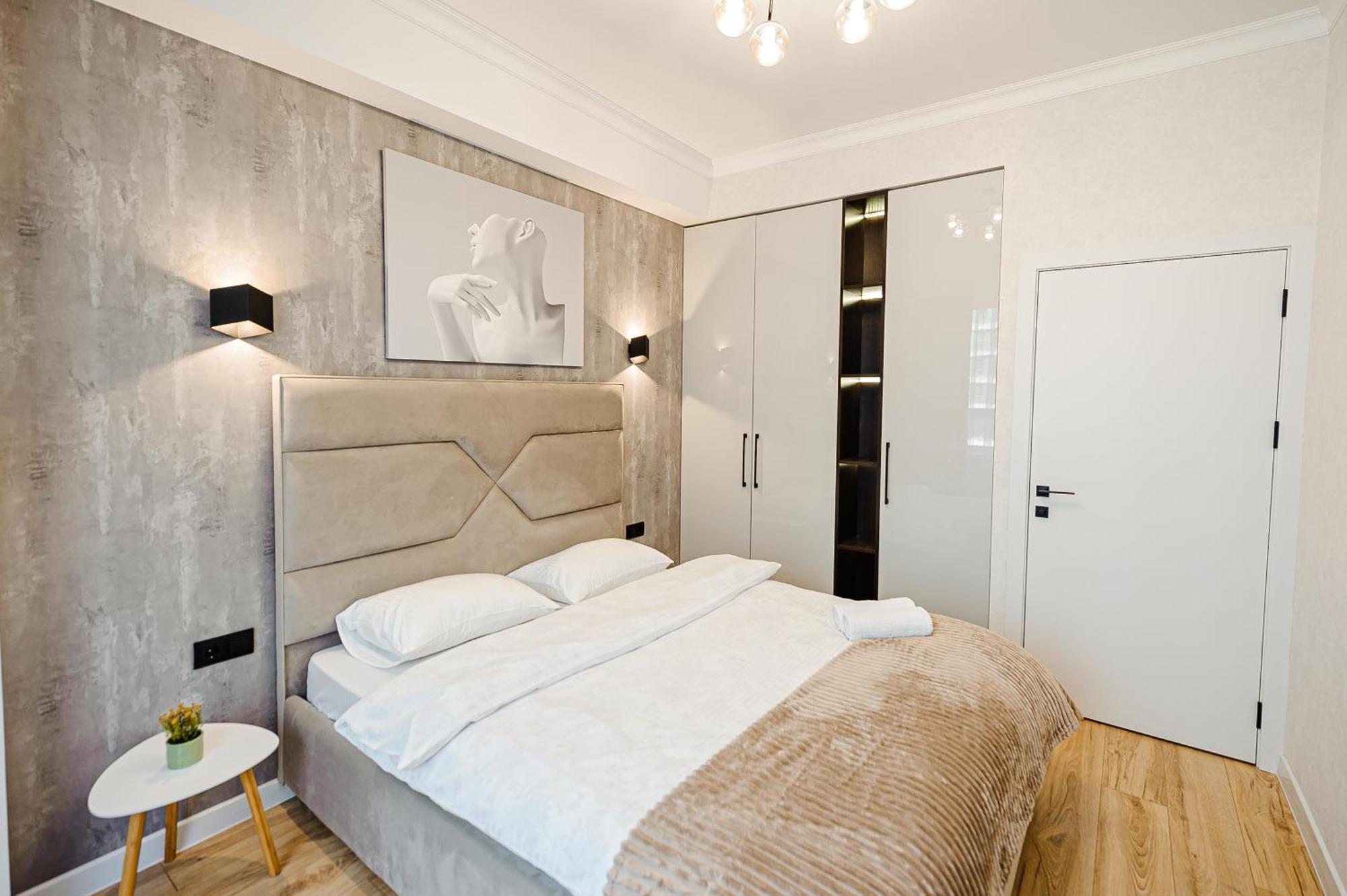 Luxury Oasis Flat Apartment Кишинев Екстериор снимка