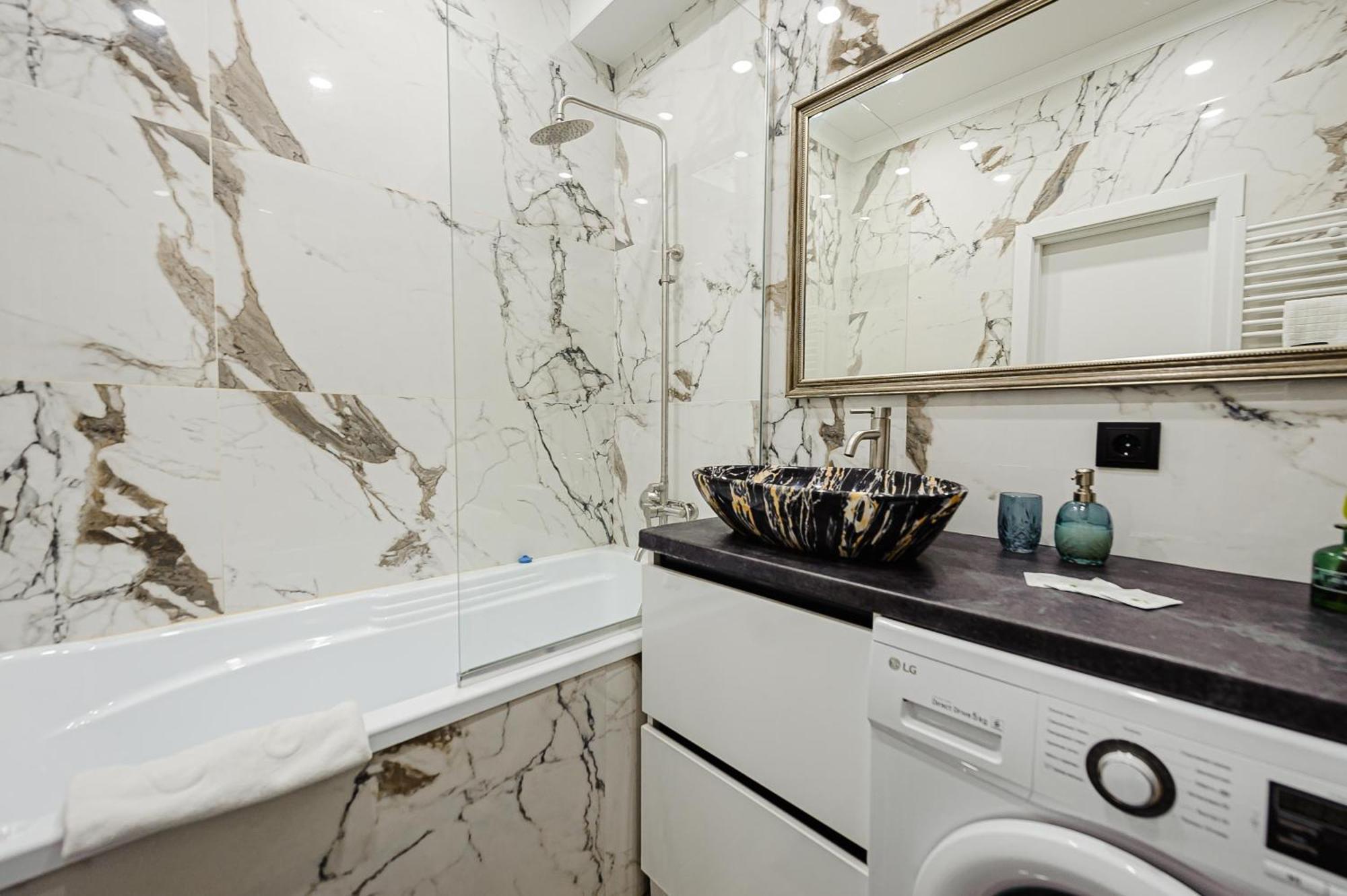 Luxury Oasis Flat Apartment Кишинев Екстериор снимка