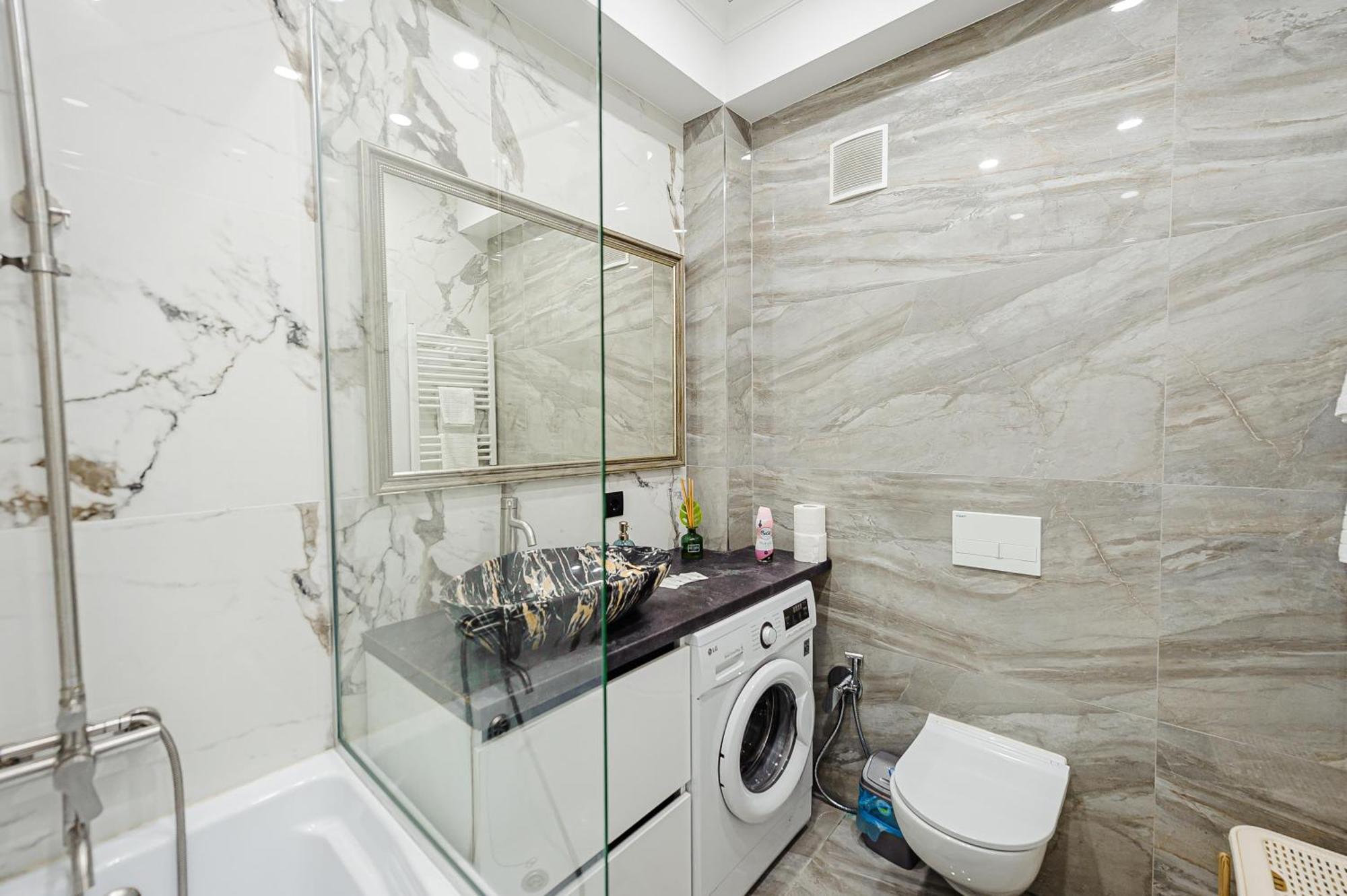 Luxury Oasis Flat Apartment Кишинев Екстериор снимка